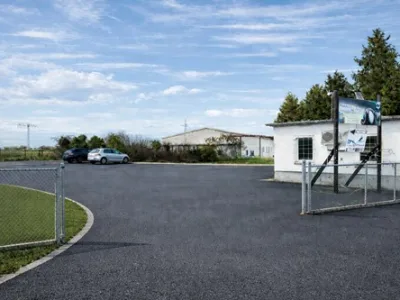 Flughafen-Parkplatz von Schlau Parken Leipzig (Shuttle-Service) | Freifläche
