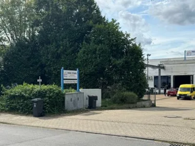 Flughafen-Parkplatz von Parkstabil (Shuttle-Service) | Freifläche
