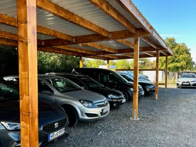 Flughafen-Parkplatz von Flughafen Parkplatz Leipzig (Shuttle-Service) | überdacht