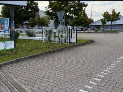 Flughafen-Parkplatz von Mein Flughafenparkplatz P2 (Shuttle-Service) | Freifläche