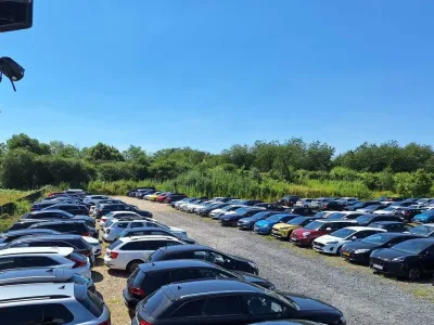 Flughafen-Parkplatz von ParkCool (Shuttle-Service) | Freifläche