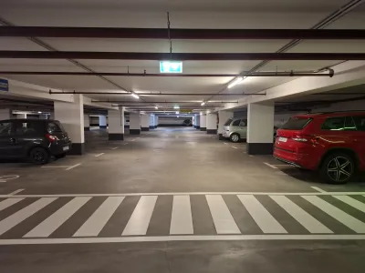 Flughafen-Parkplatz von Grand Park (Shuttle-Service) | Tiefgarage
