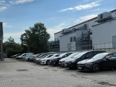 Flughafen-Parkplatz von Valet and Go (Valet Service) | Freifläche