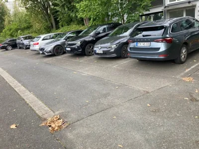 Flughafen-Parkplatz von Stern Valet - (Valet-Service) | Freifläche