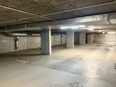 Flughafen-Parkplatz von ValetMax (Valet-Service) | Tiefgarage