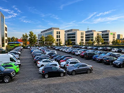 Flughafen-Parkplatz von ParkCool (Shuttle-Service) | Freifläche