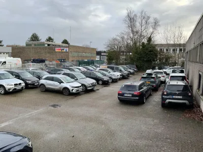 Flughafen-Parkplatz von VIPParken (Valet-Service) | Freifläche